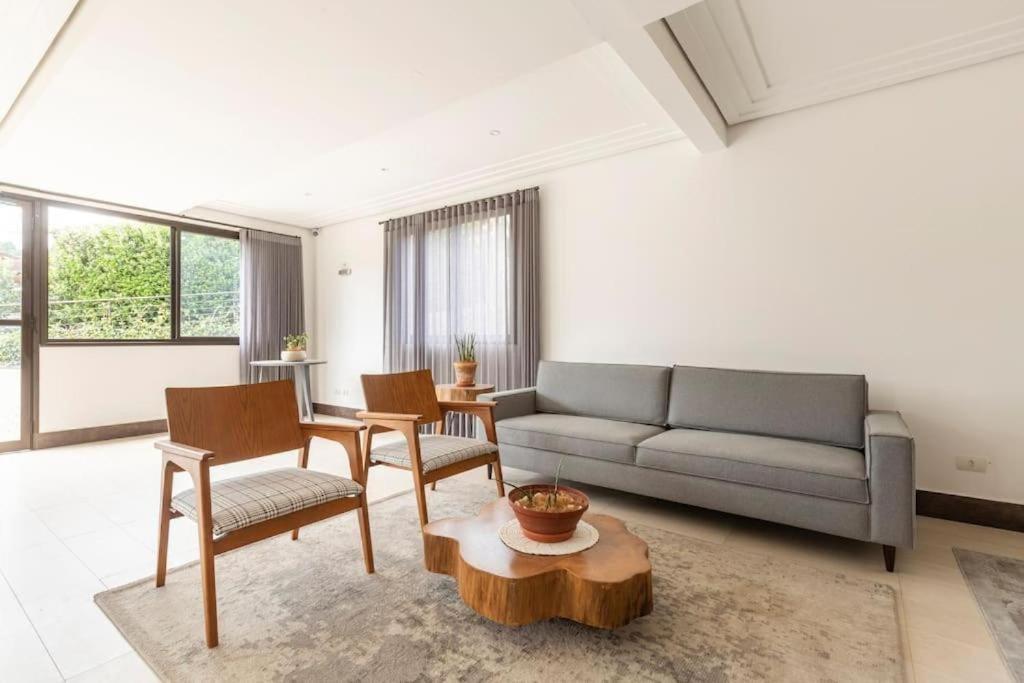 Nosso Loft Encantador Em Campos do Jordão Exterior photo
